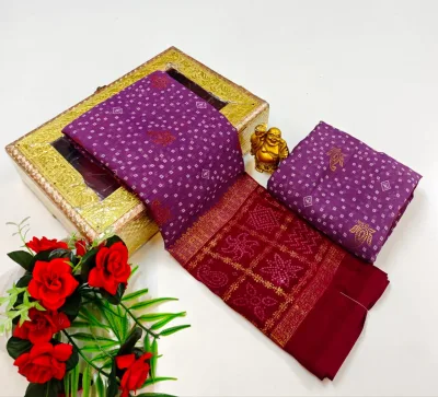 Zig Zag Foil Print Saree with Contrast Jari Border and Digital Print Pallu